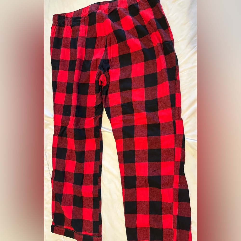 Old Navy Red and Black Plaid Pajama Pants - Picture 2 of 4